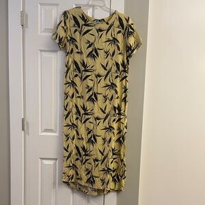 Elegant Black and Yellow Floral Dress